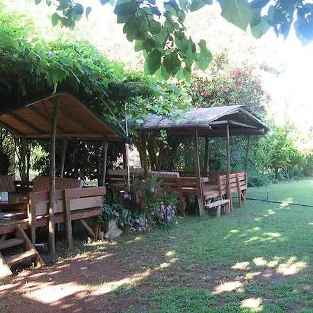Hotel Ugur 2*